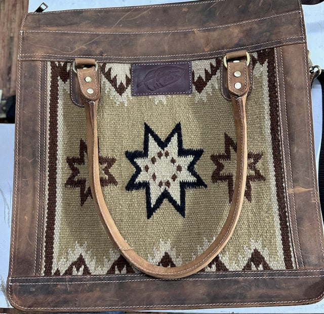 Cuttinup Gear Laptop Tote